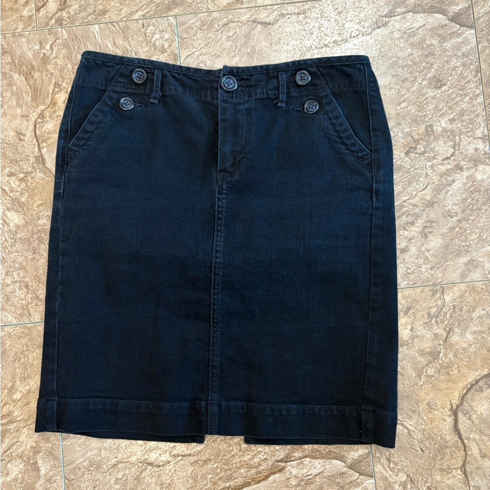 High waisted Black Denim Skirt
